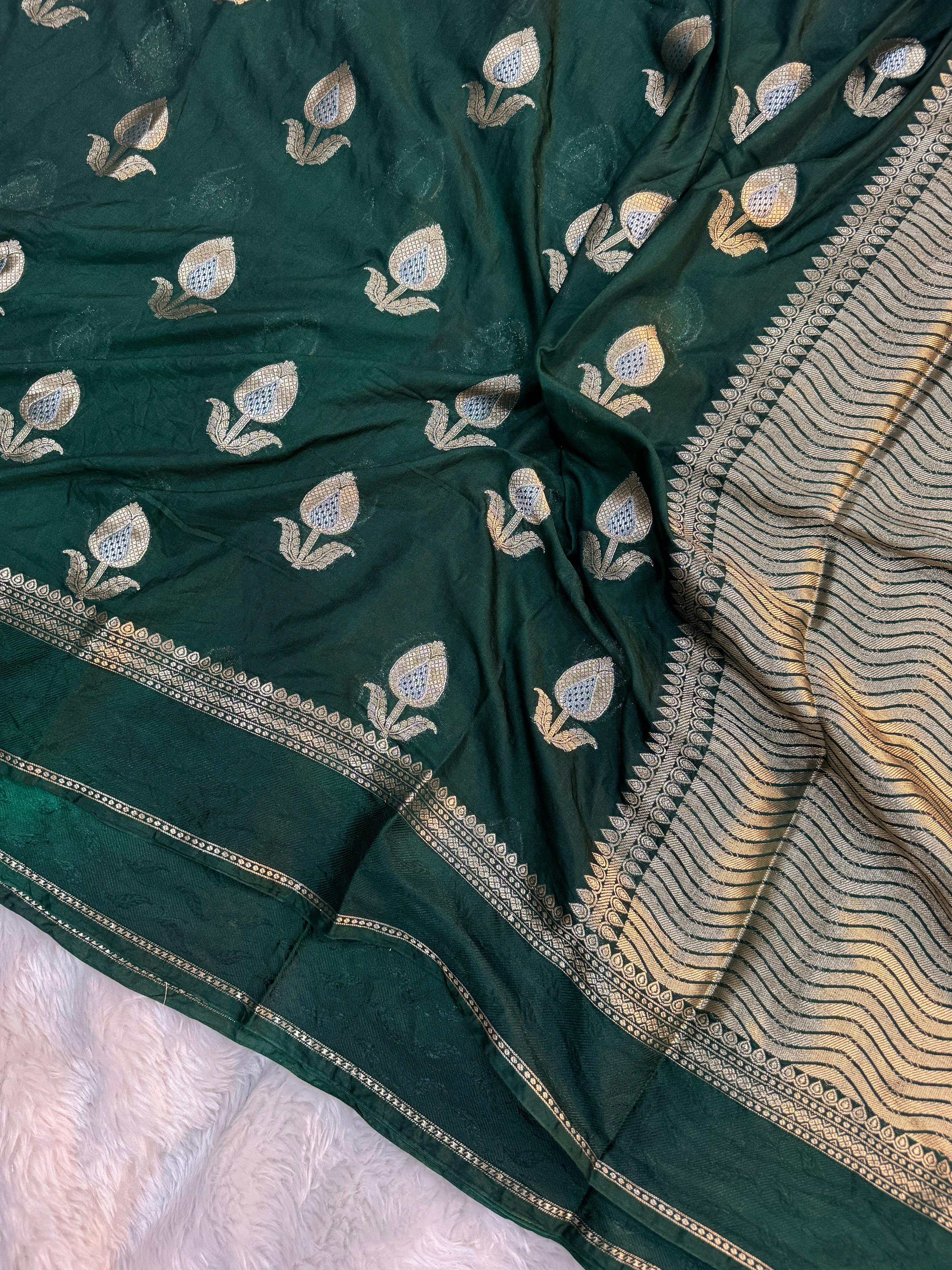 PREMIUM BOTTLE GREEN CHINIYA SILK SAREE