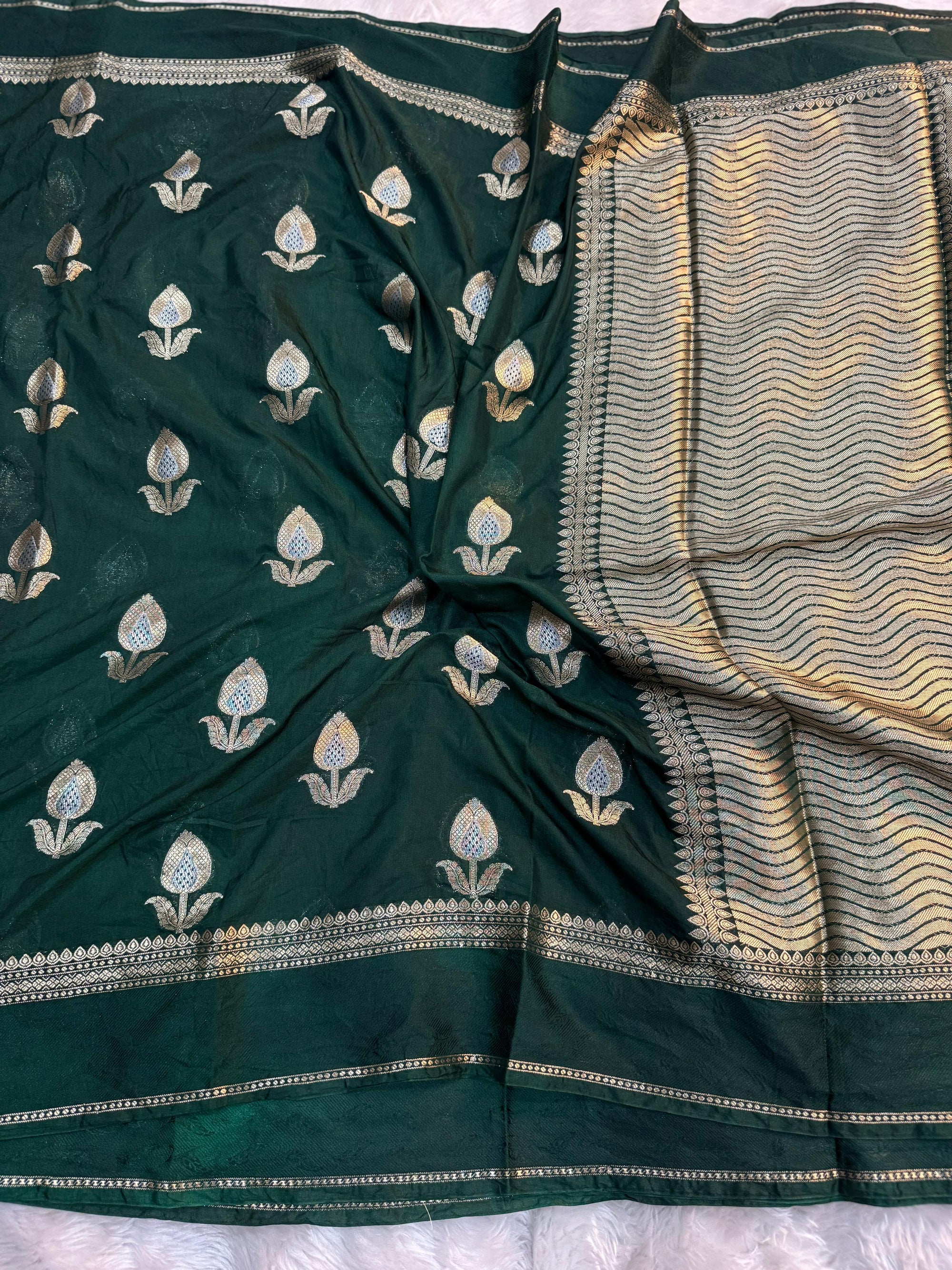 PREMIUM BOTTLE GREEN CHINIYA SILK SAREE