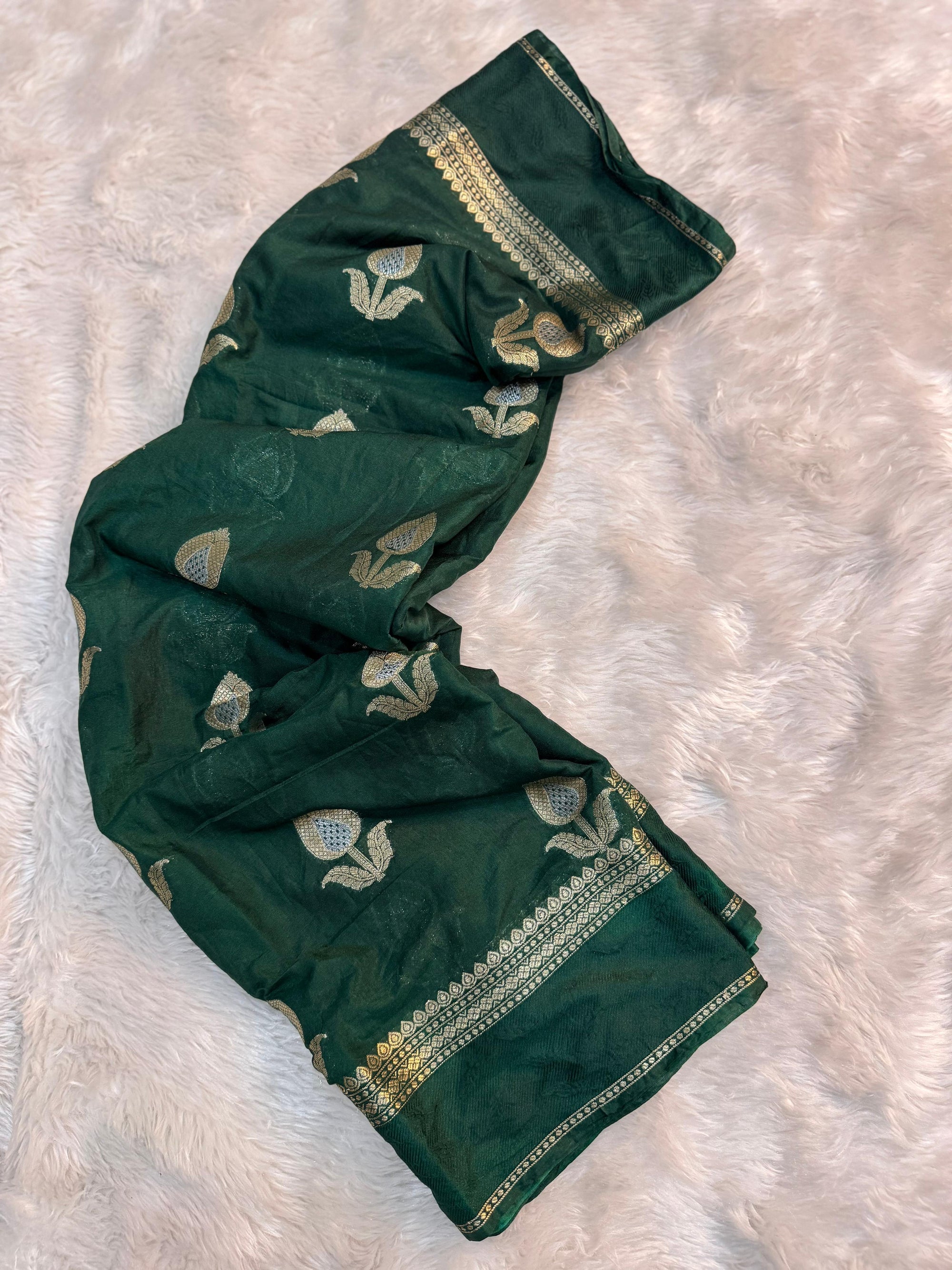 PREMIUM BOTTLE GREEN CHINIYA SILK SAREE