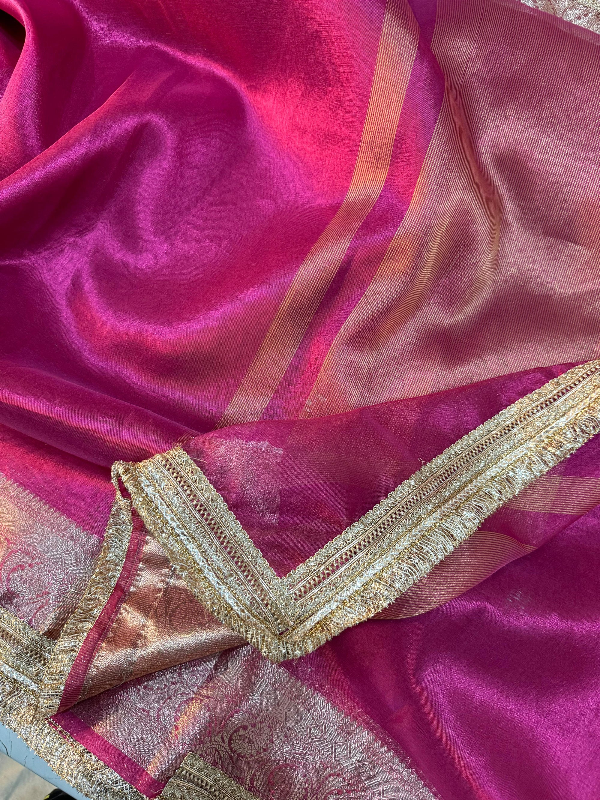 RASPBERRY PINK SHADE SOFT TISSUE SILK SAREE WIRH LACE ATTACHED